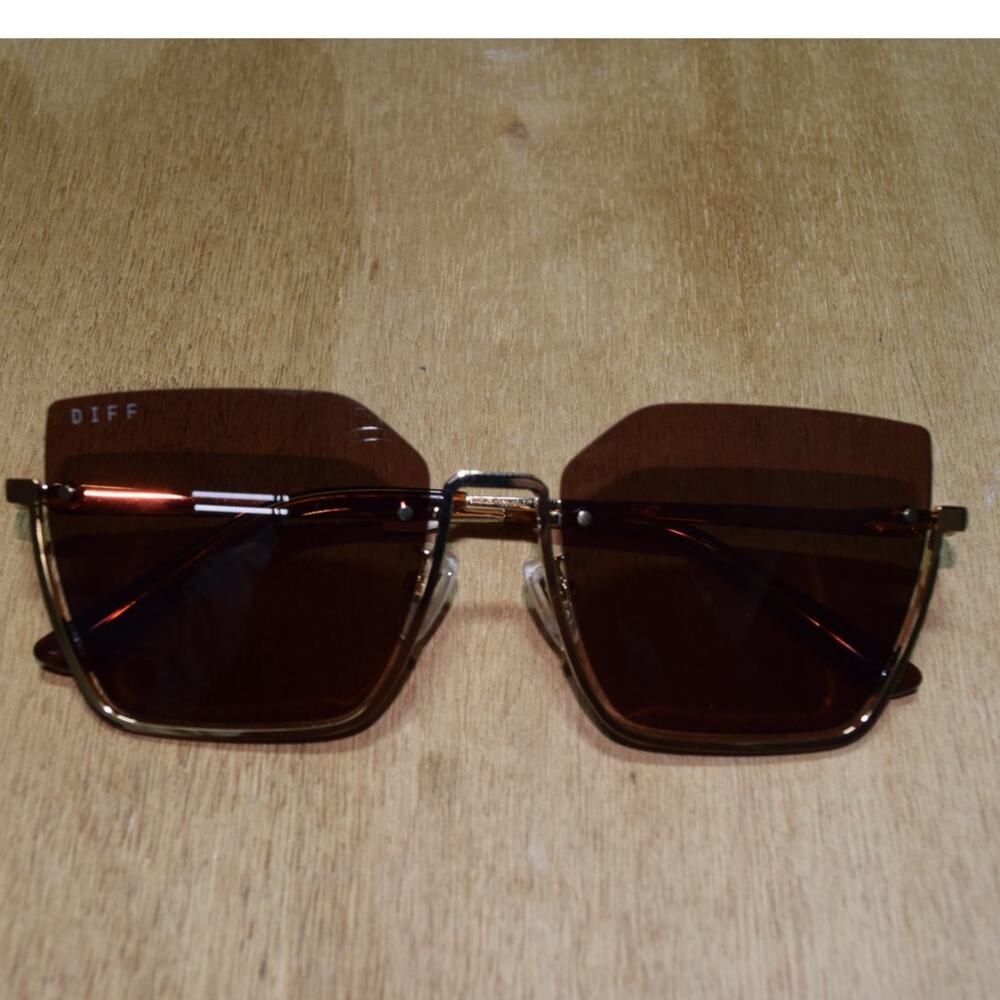 DIFF Meredith DE01-0665-ETBNP Gold Brown Rimless Square Sunglasses NWT